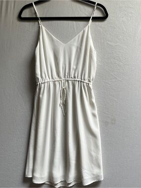Babaton Aritzia White Satin Slip Dress Drawstring V-Neck Midi Mini Sz XS